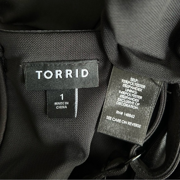 Torrid Mini Scuba Bodycon Cocktail Dress Black Corset Sheath V-Neck Size 1X - Picture 11 of 13